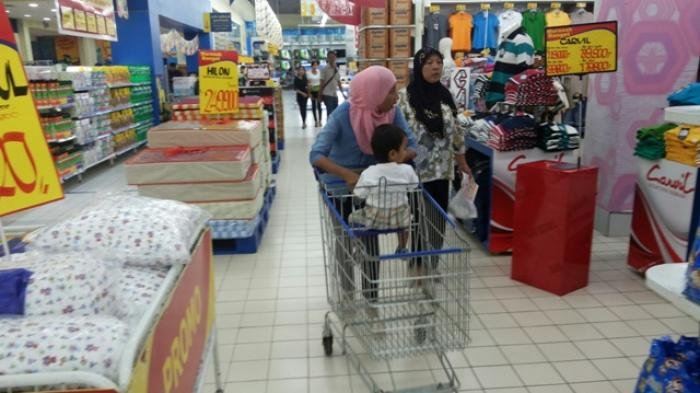 Hypermart Manado 04