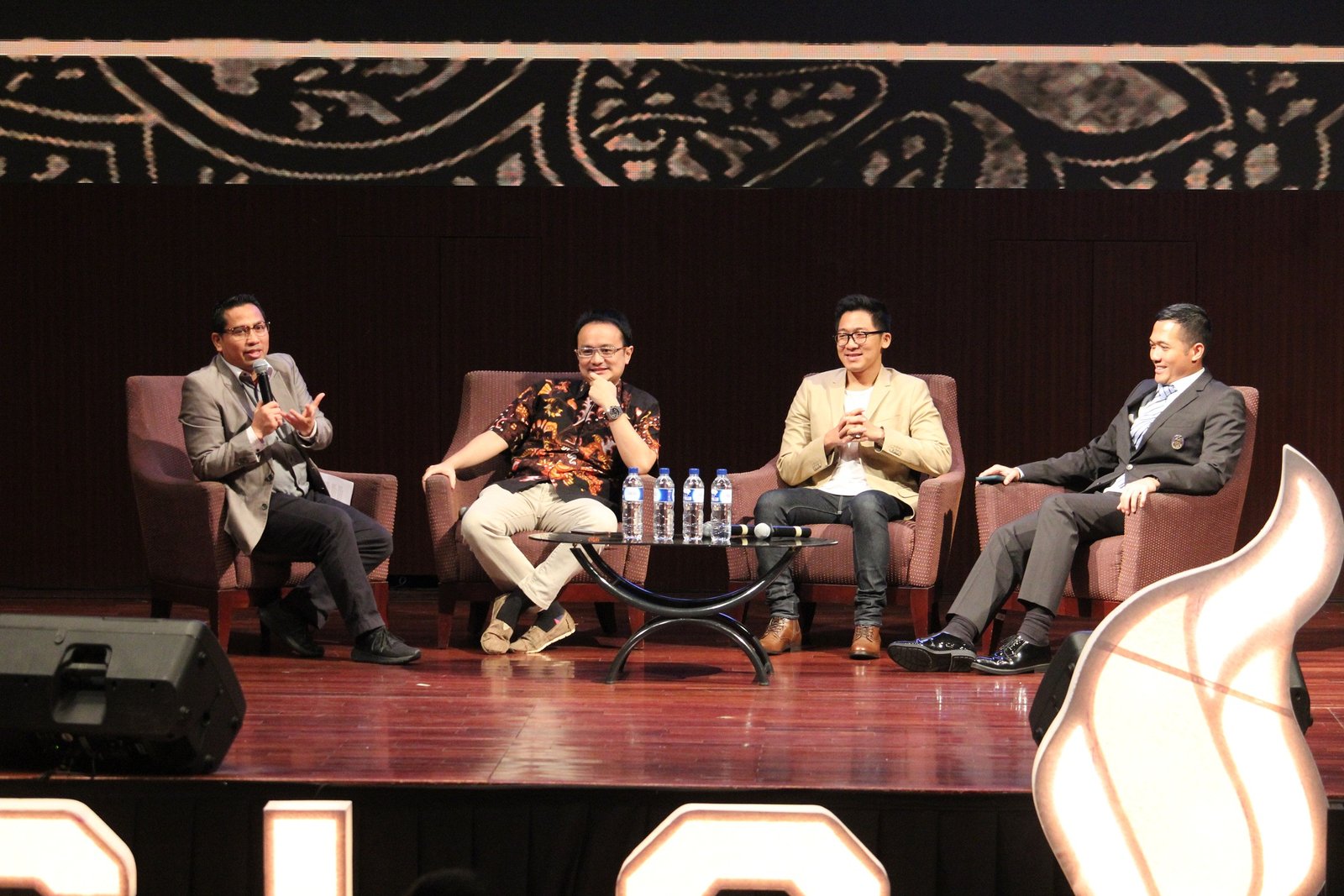 Suasana Kuliah Tamu pada SLG 2017