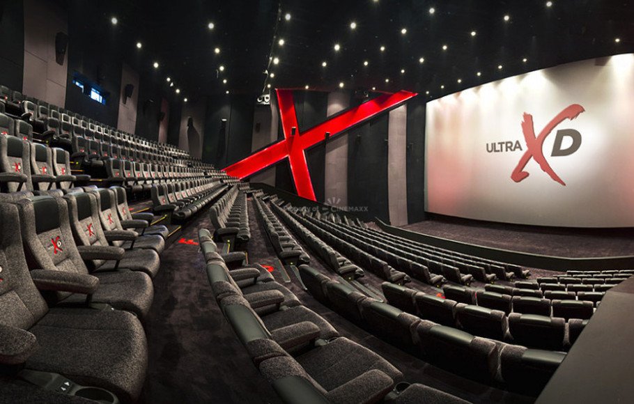 Cinemaxx 02