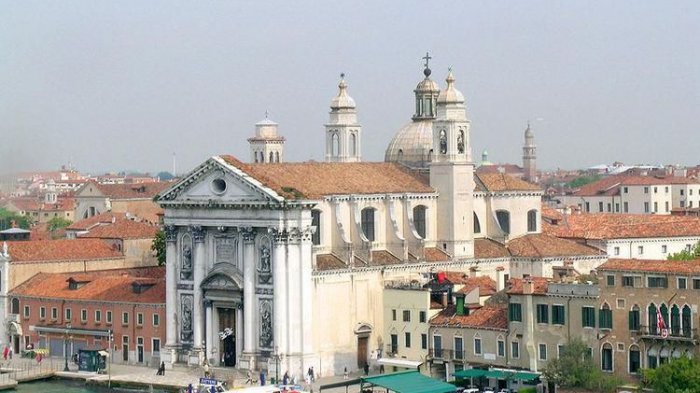 Gereja Katolik di Venesia Italia