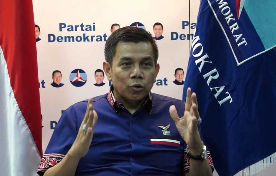 Sekjen DPP PD Hinca Pandjaitan 01
