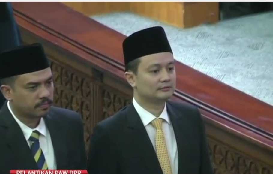 Jerry Sambuaga Anggota DPR RI 01