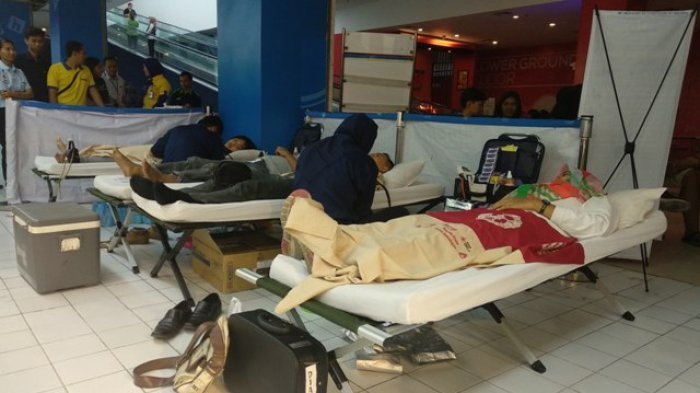 bantu-jaga-stok-darah-pmi-hypermart-lippo-plaza-jogja-gelar-donor-darah_20180830_140555