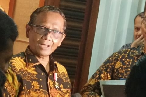 sebut-rumah-ibadah-boleh-jadi-tempat-kegiatan-politik-mahfud-md-asal-politik-inspiratif-puo