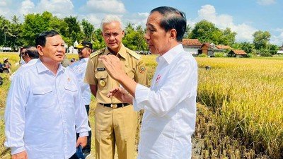 presiden-joko-widodo-meninjau-panen-raya-di-kebumen-1_169