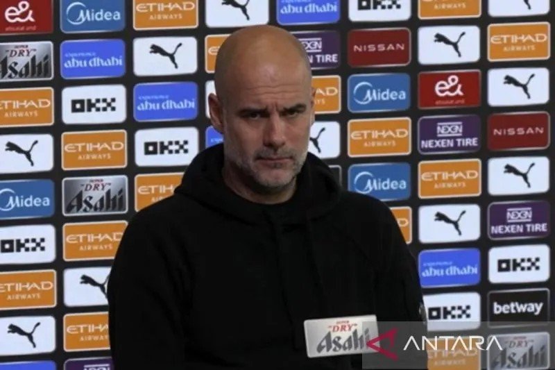 Pelatih Manchester City Pep Quardiola