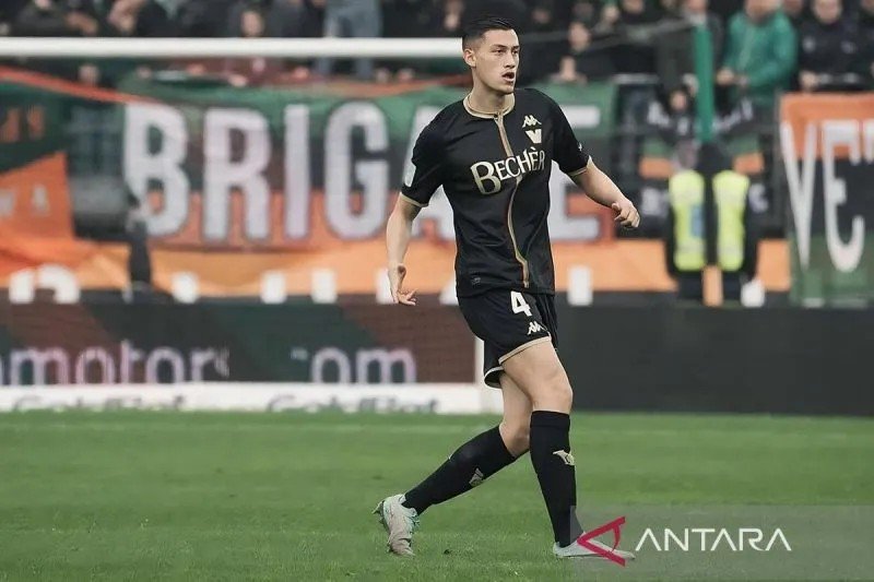 Jay Idzes saat tampil bersama Venezia. (Instagram/@Venezia/aa)